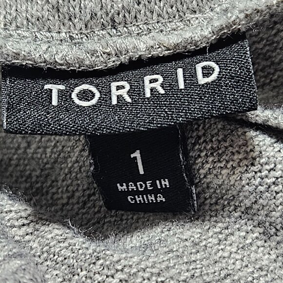 Torrid Gray Trapeze Dress Plus Size 1X T Shirt Hacci Knit Short Sleeve V Neck - Picture 4 of 5